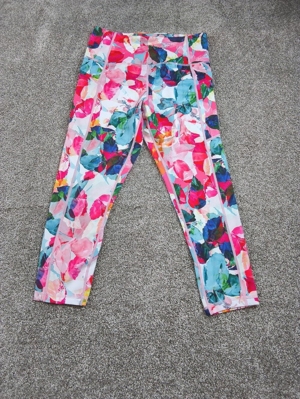 ZYIA Active Floral Leggings Size 6-8 Zip Side Pocket Workout Gym Multicolor